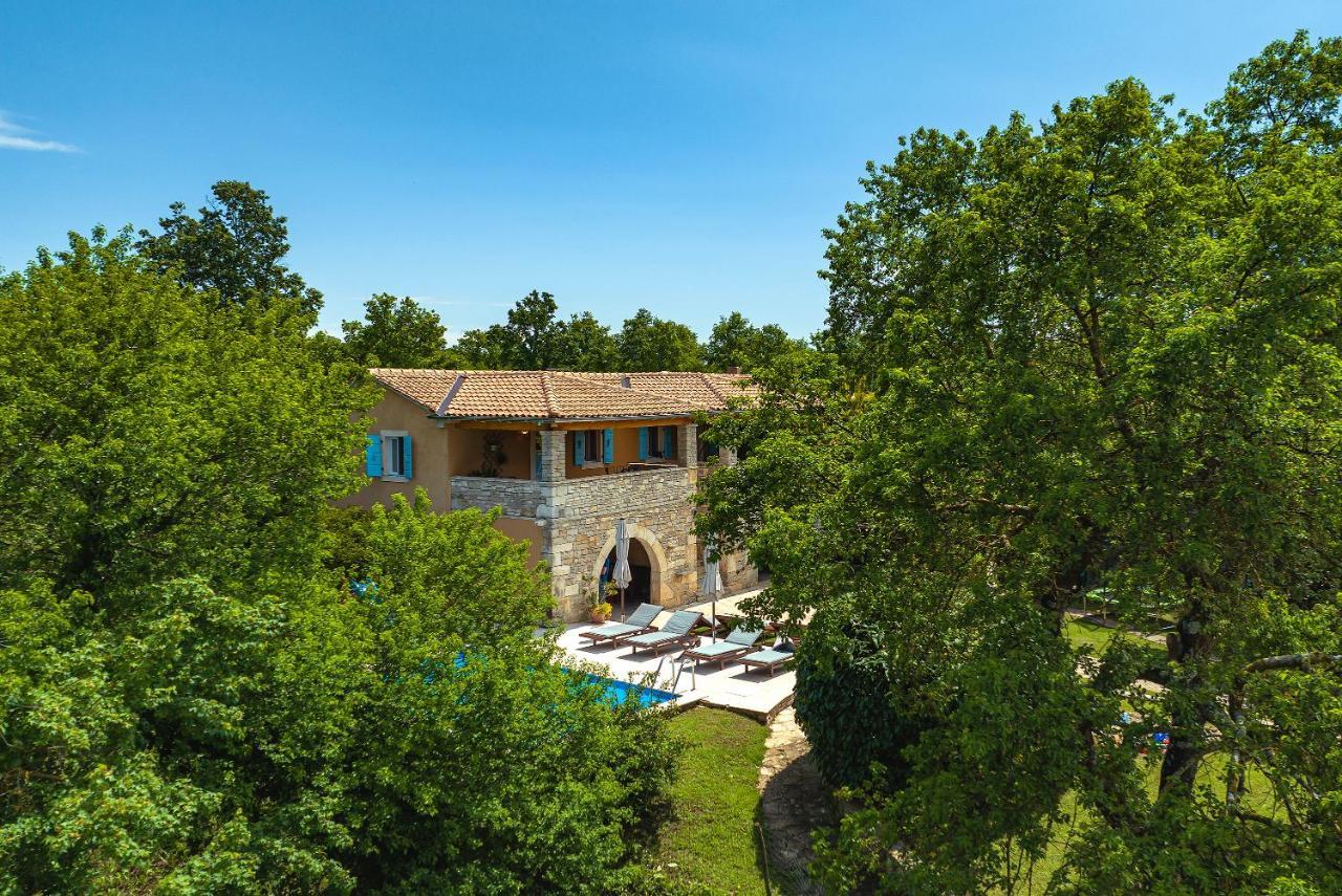 Vila Casa Karnevali Žminj Exteriér fotografie